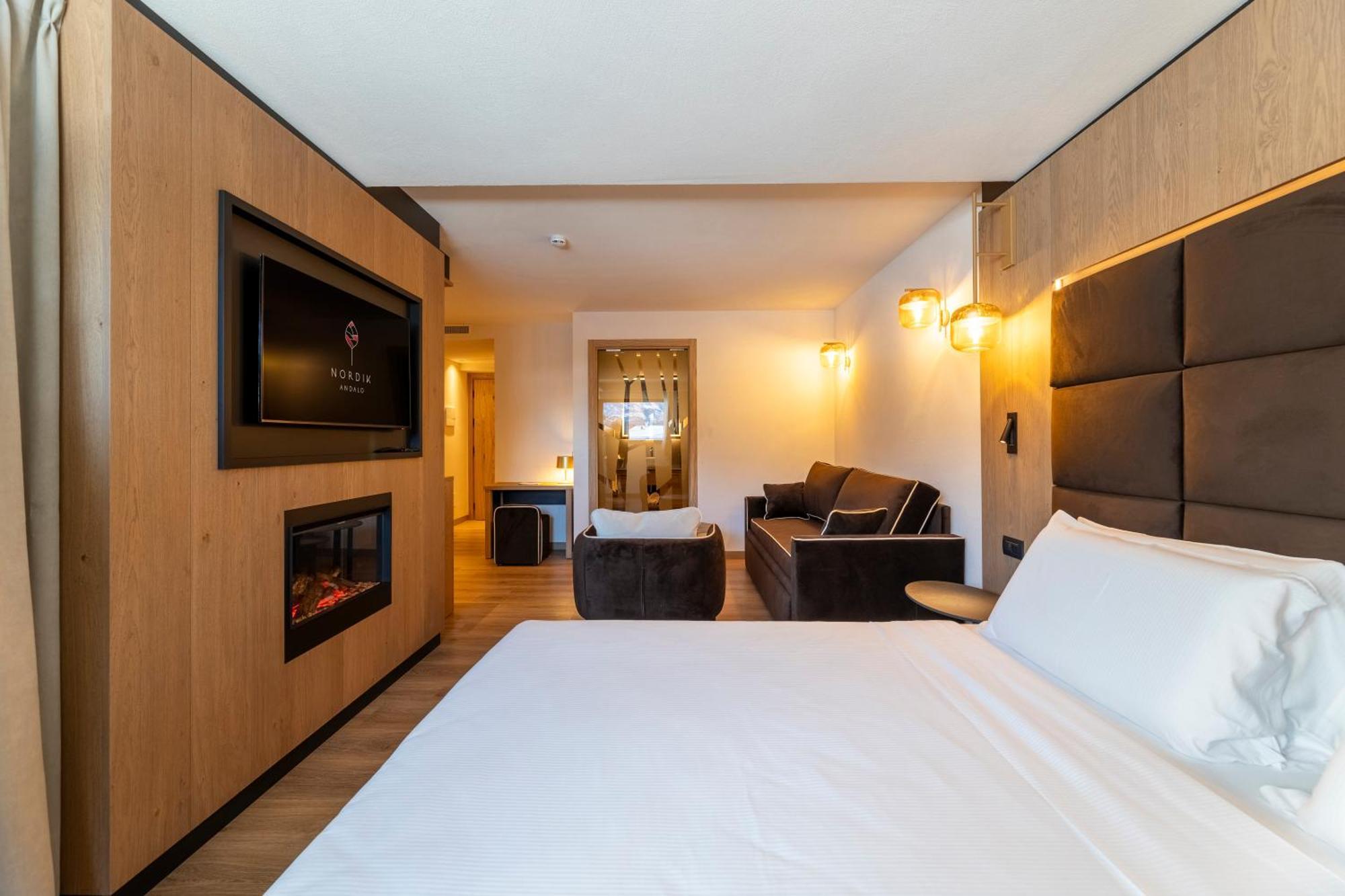 Hotel Nordik Adults Only - Over 14 Andalo Ngoại thất bức ảnh